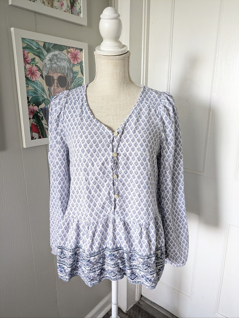 Style Co Top Womens M Blouse Flare sleeve V neck Paisley Peplum Boho